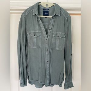 American Eagle boyfriend fit button up shirt